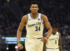 NBA常规赛高清直播:雄鹿vs活塞 字母